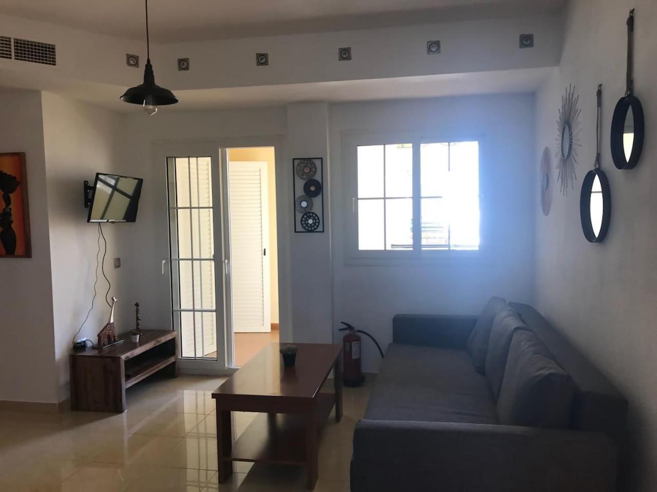 Espectacular Residencial En 1A Linea Con Piscina Apartment Benajarafe Exterior photo